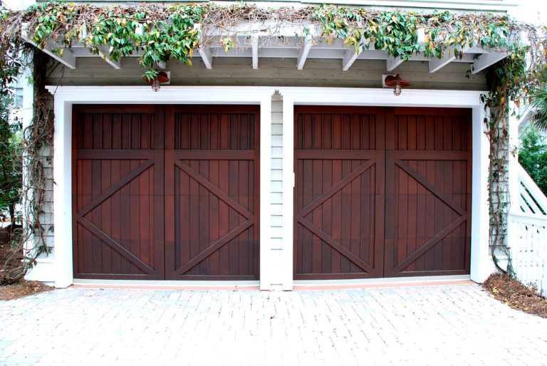 Carriage Style Garage Doors - Carriage Style Garage Doors 768x514